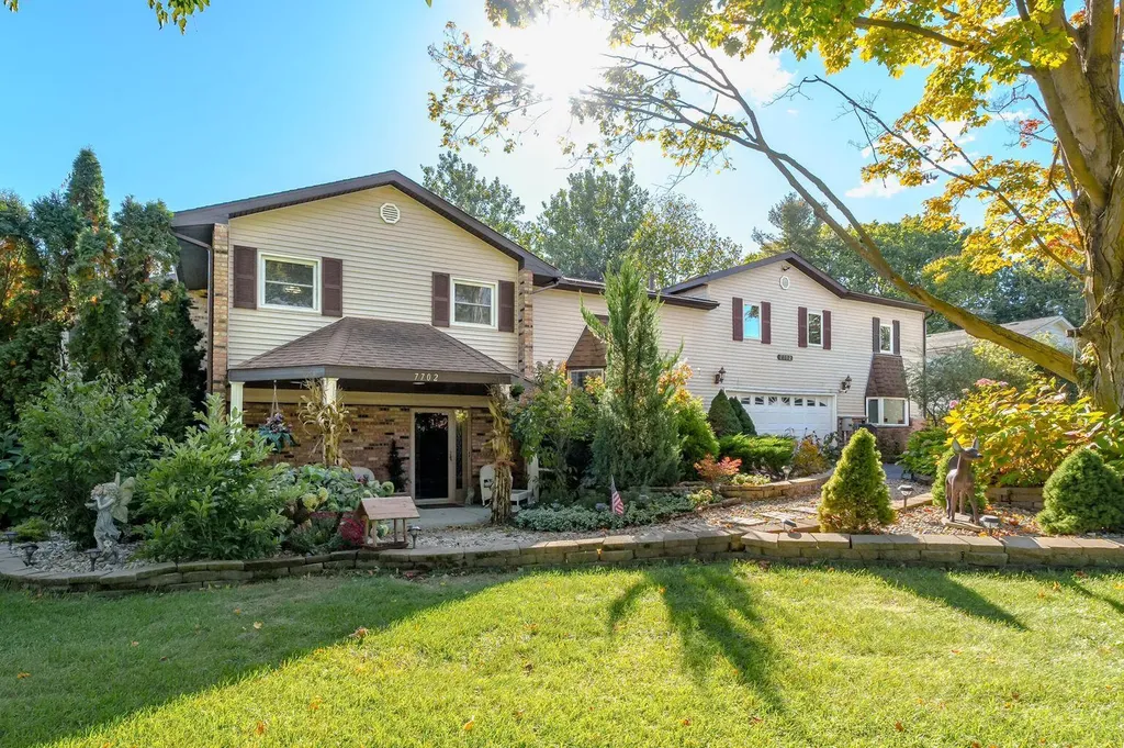7702 N Gleneagle Drive Comstock Charter Township MI 49048