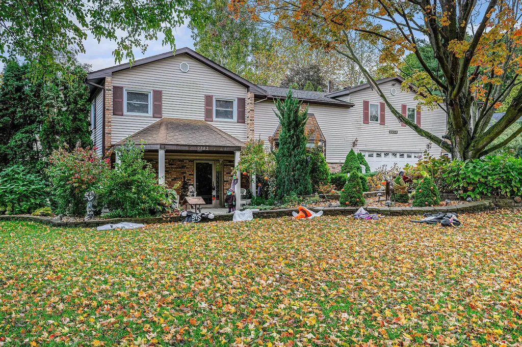 7702 N Gleneagle Drive Comstock Charter Township MI 49048