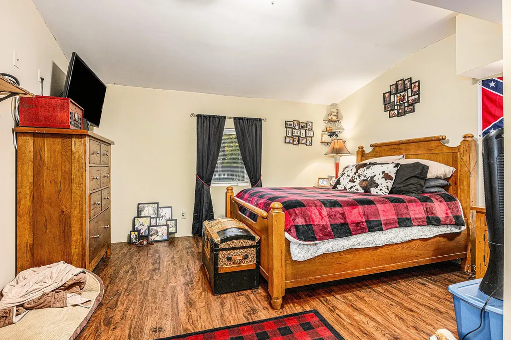 7702 N Gleneagle Drive Comstock Charter Township MI 49048
