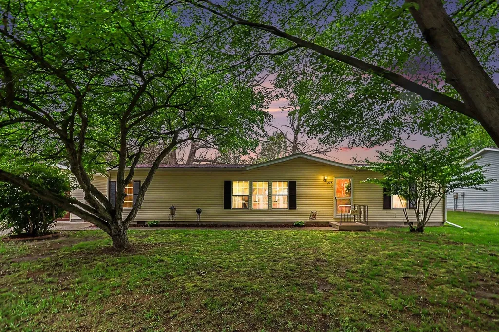 234 Birkhold Street Centreville Village MI 49032