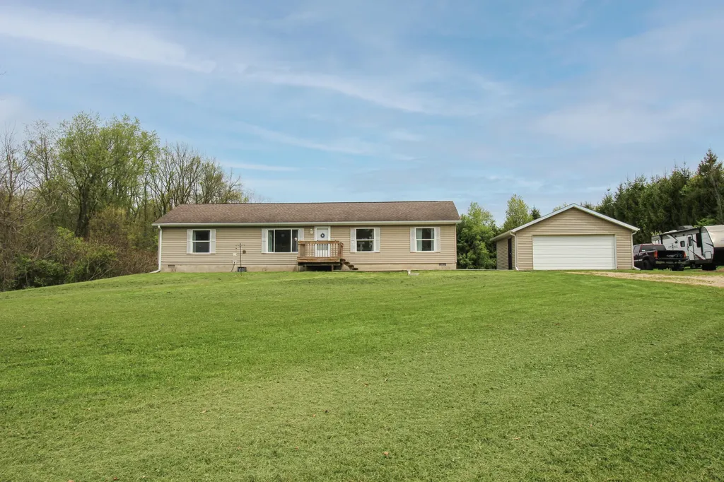 12524 Serenity Drive Flowerfield Township MI 49067