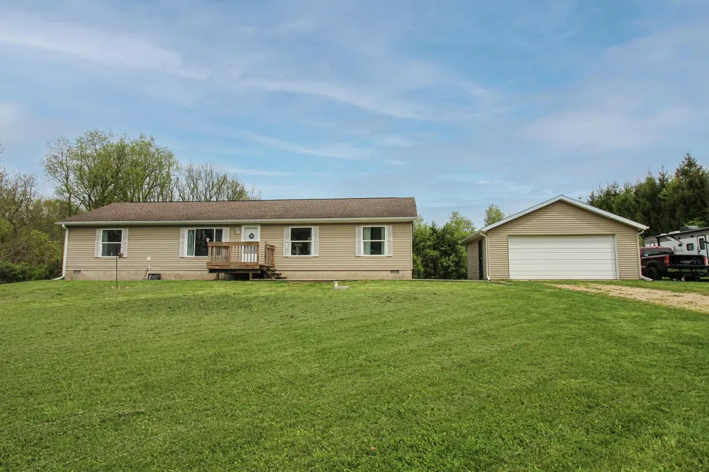 12524 Serenity Drive Flowerfield Township MI 49067