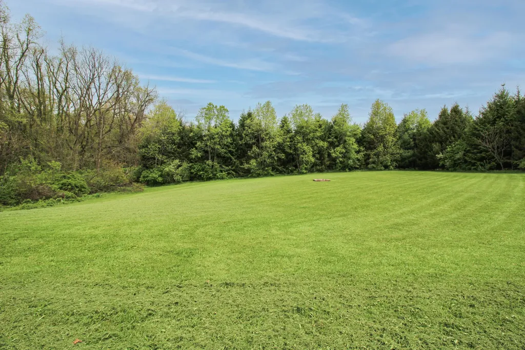 12524 Serenity Drive Flowerfield Township MI 49067