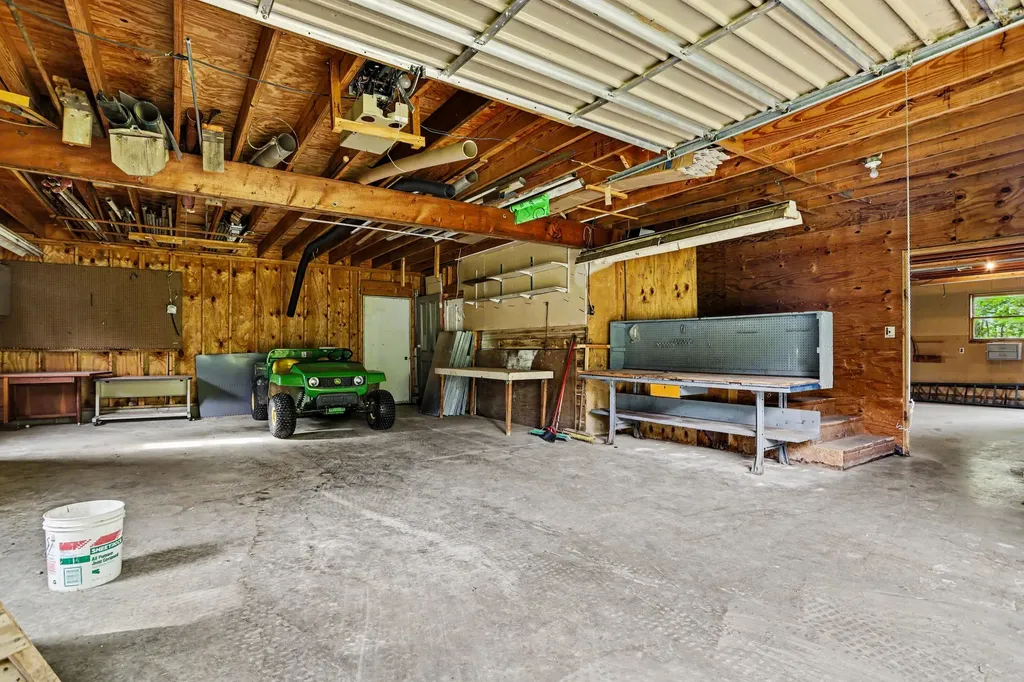 11621 M-216 Flowerfield Township MI 49067
