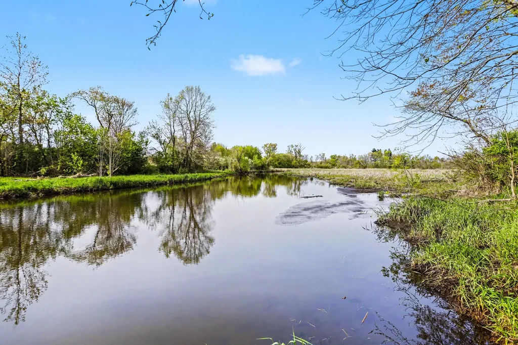 11621 M-216 Flowerfield Township MI 49067