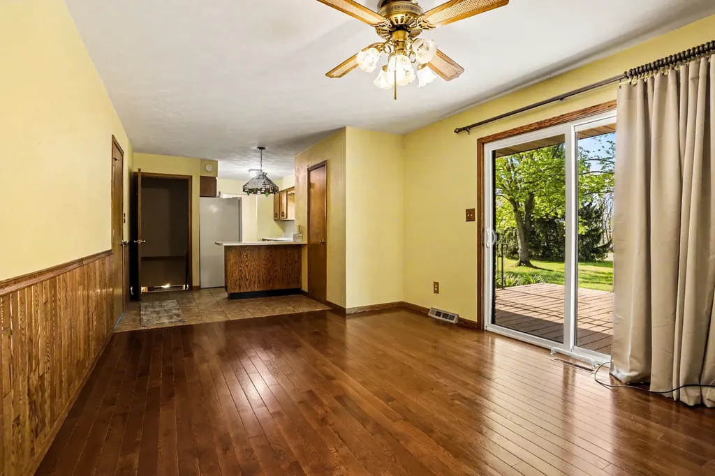 11621 M-216 Flowerfield Township MI 49067