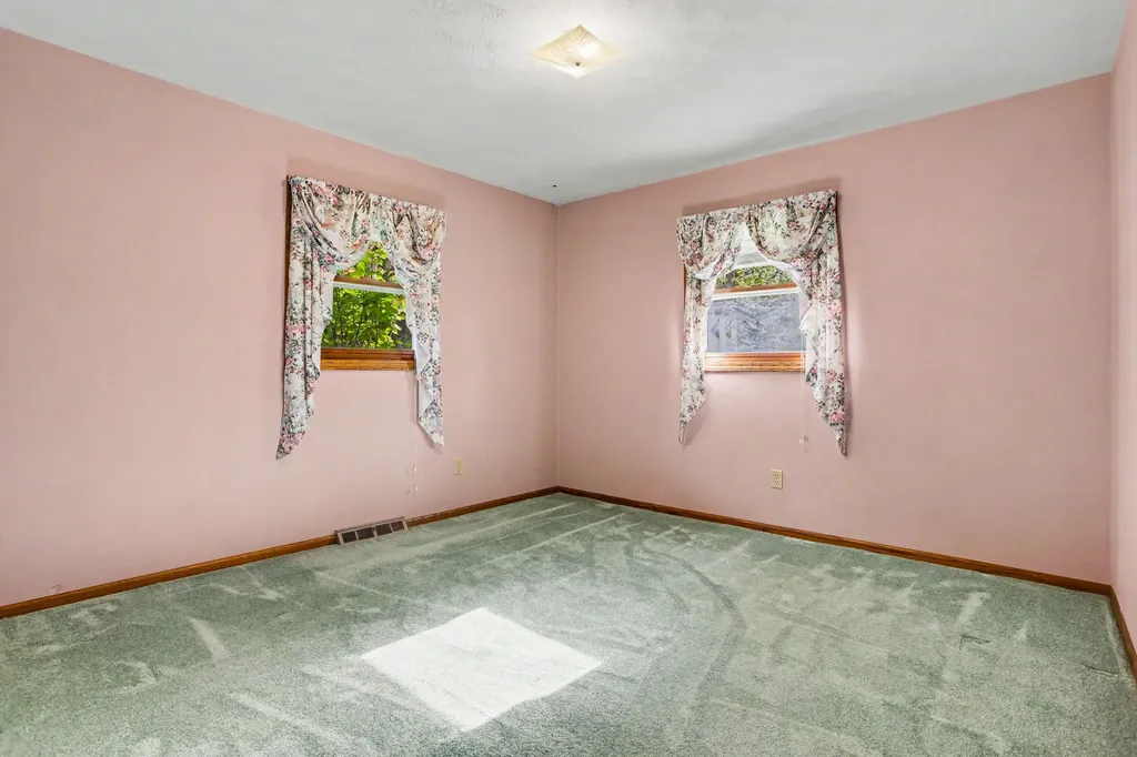 11621 M-216 Flowerfield Township MI 49067