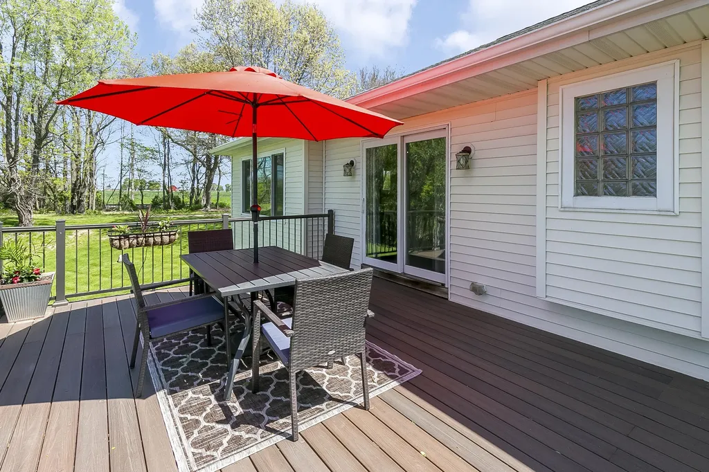 69100 Chief Court White Pigeon Township MI 49099