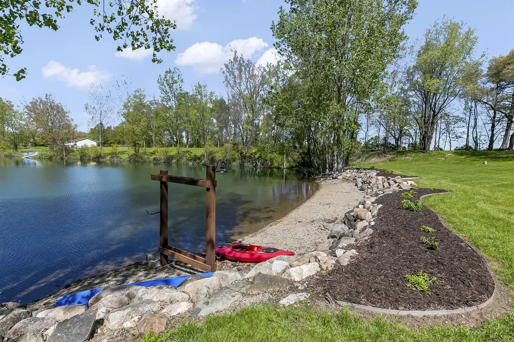 69100 Chief Court White Pigeon Township MI 49099