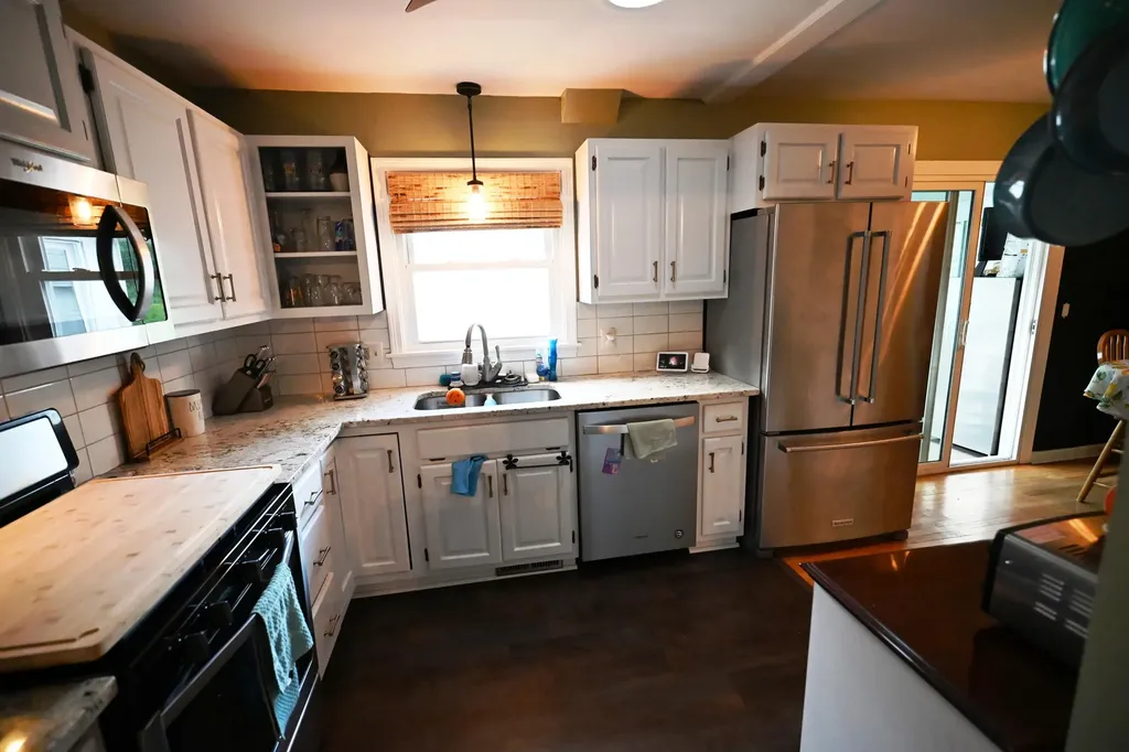 2734 Wellington Road Kalamazoo City MI 49008