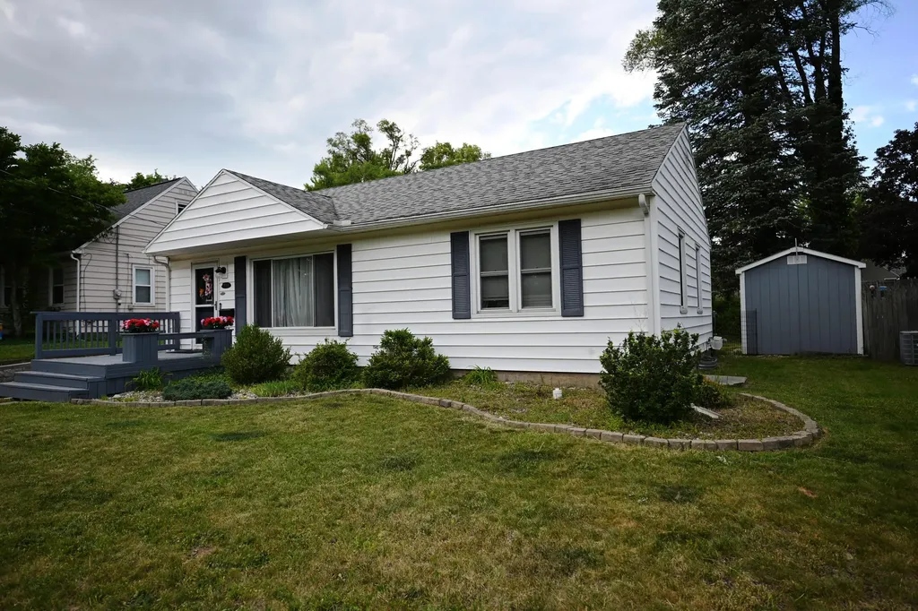 2734 Wellington Road Kalamazoo City MI 49008