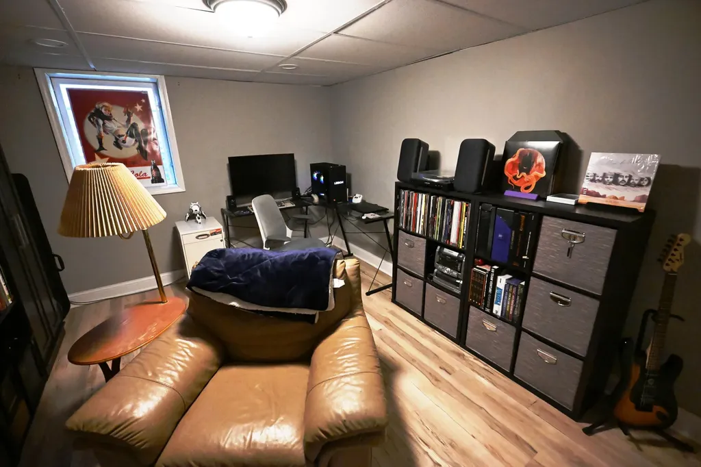 2734 Wellington Road Kalamazoo City MI 49008