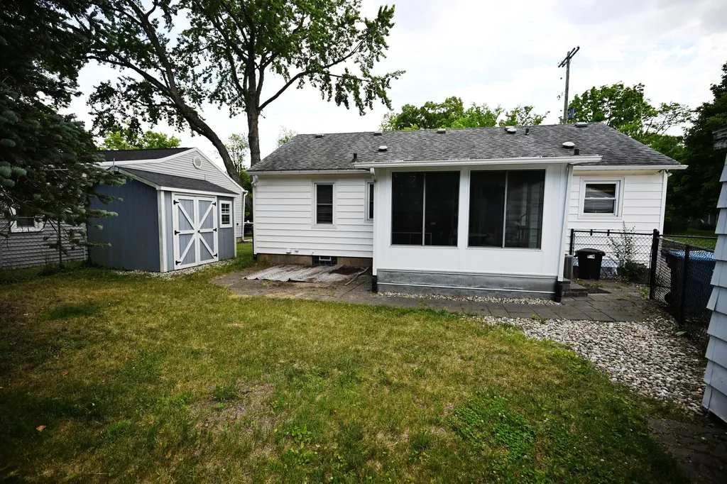 2734 Wellington Road Kalamazoo City MI 49008