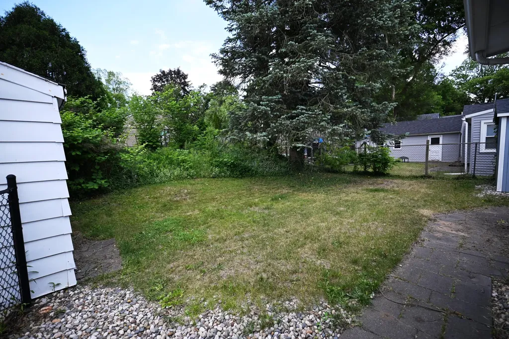2734 Wellington Road Kalamazoo City MI 49008