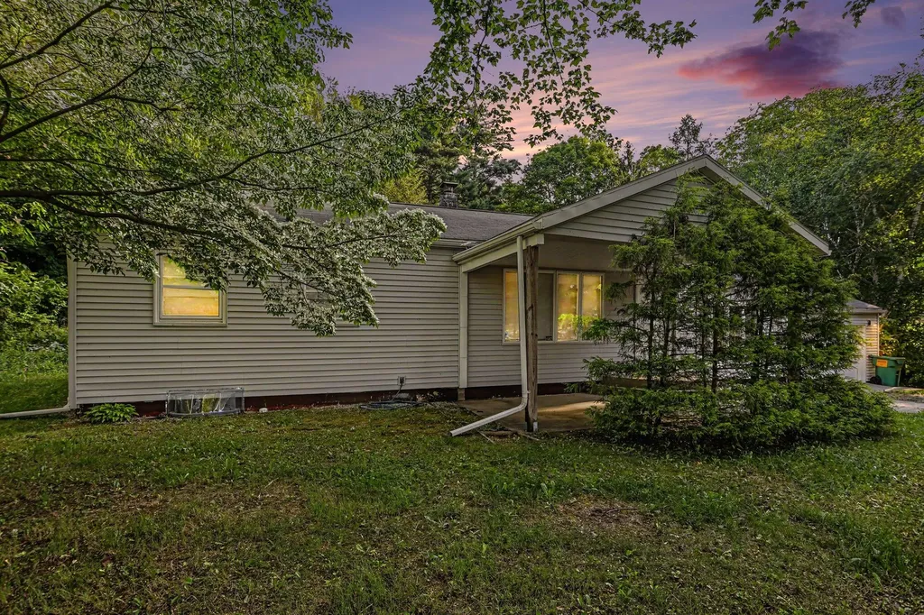 14644 Millard Road Fabius Township MI 49093