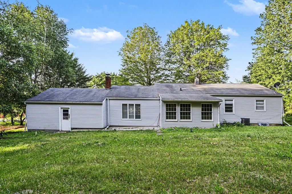 14644 Millard Road Fabius Township MI 49093