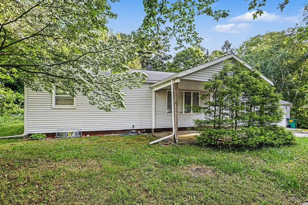 14644 Millard Road Fabius Township MI 49093