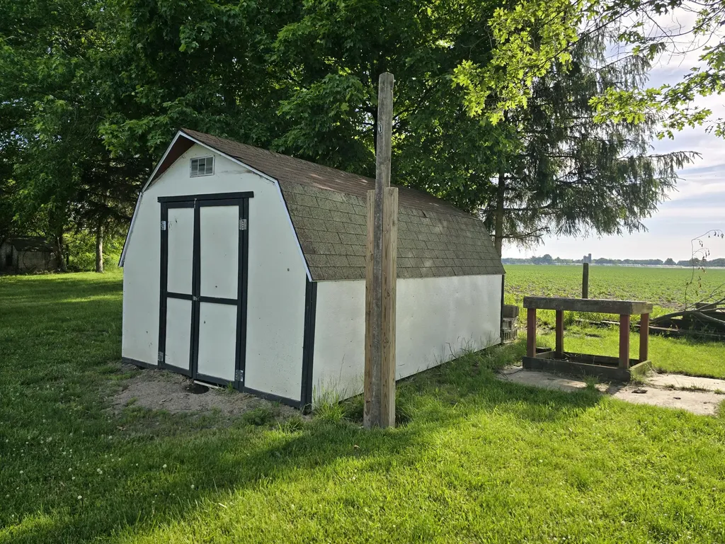53140 Fulton Road Leonidas Township MI 49066