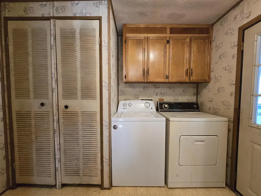 53140 Fulton Road Leonidas Township MI 49066