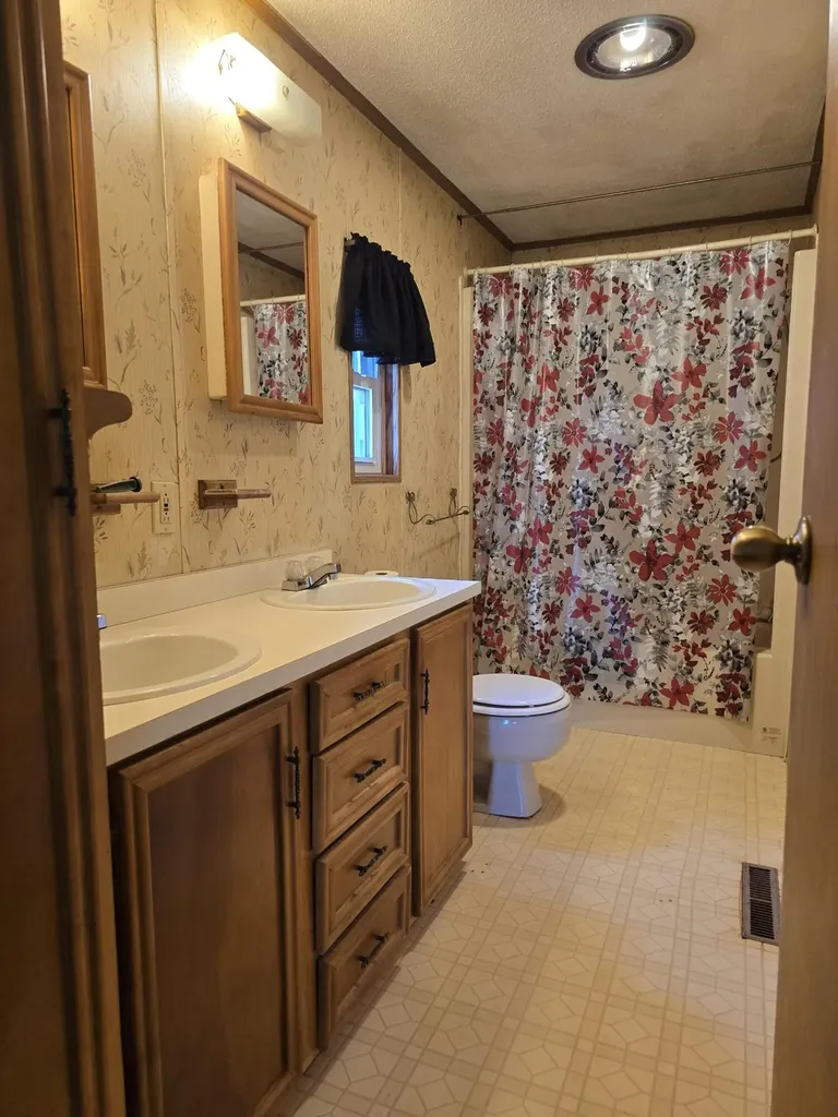 53140 Fulton Road Leonidas Township MI 49066