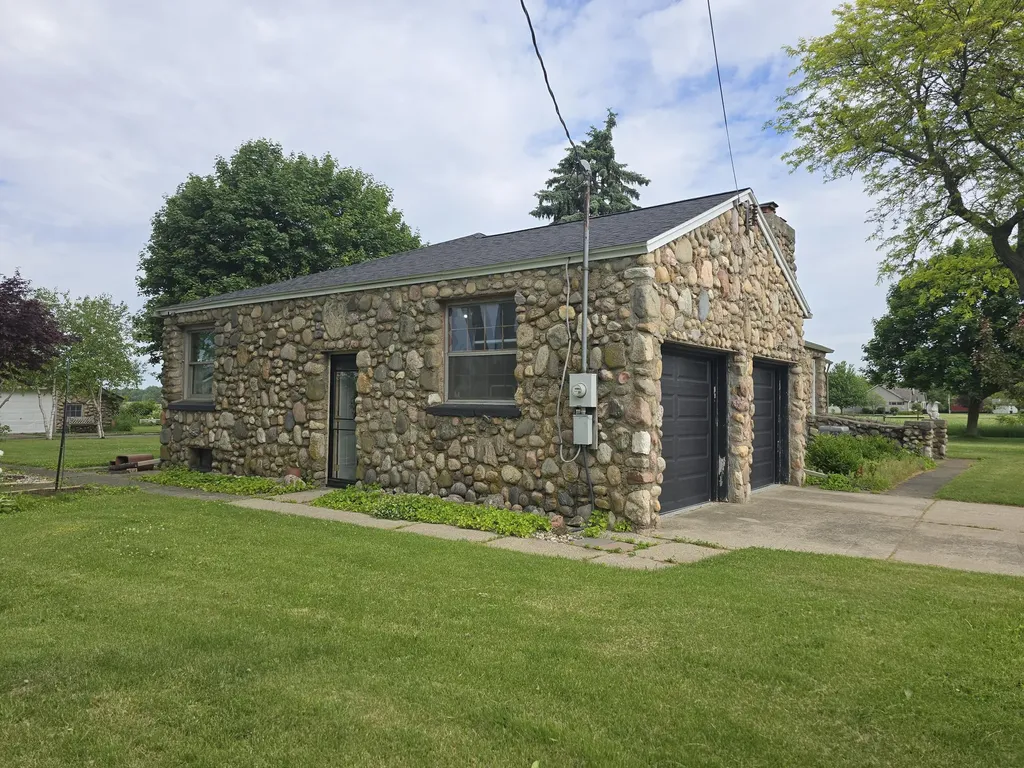 68482 White School Road Sturgis Township MI 49091