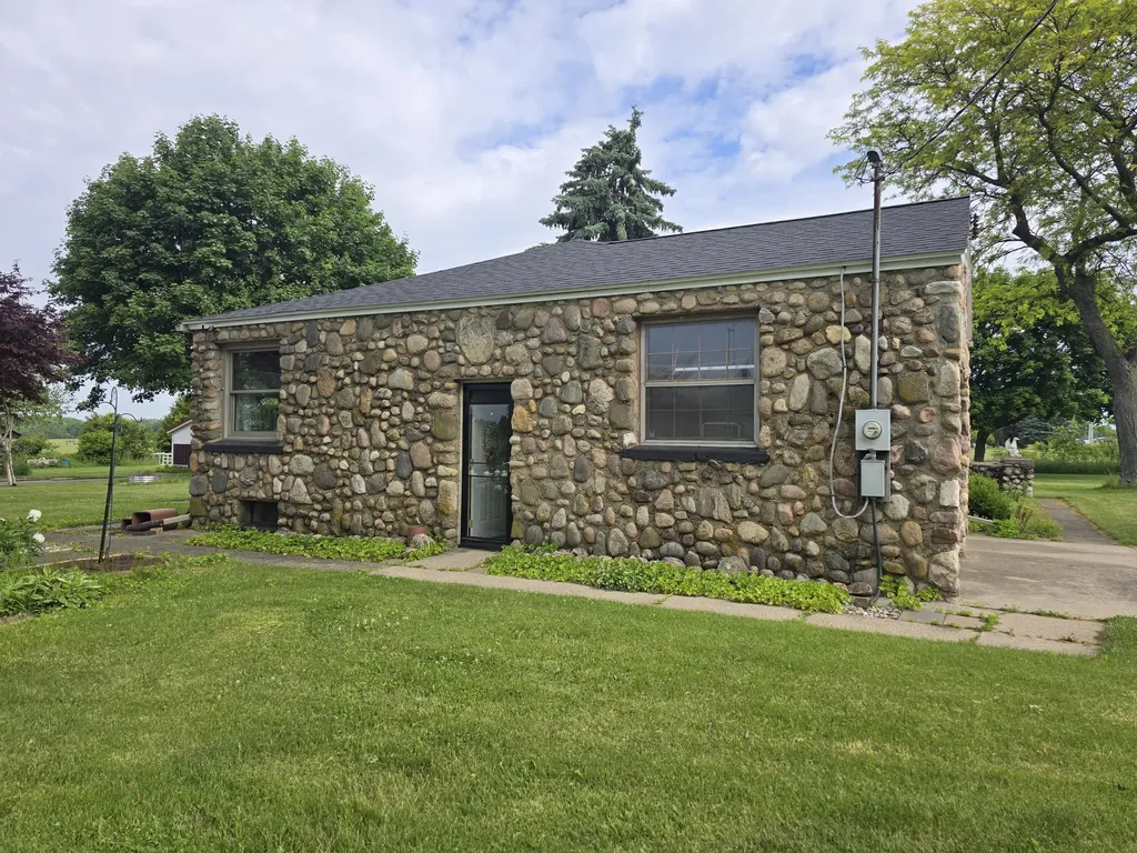 68482 White School Road Sturgis Township MI 49091