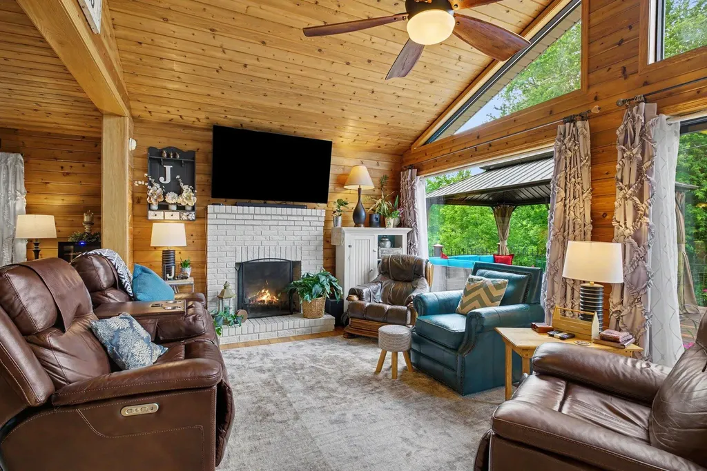 33394 Wattles Road Colon Township MI 49040