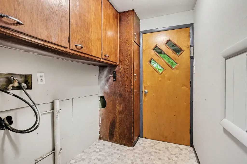 238 4th Avenue Three Rivers City MI 49093