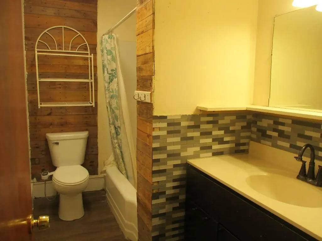 209 Spring Street Three Rivers City MI 49093