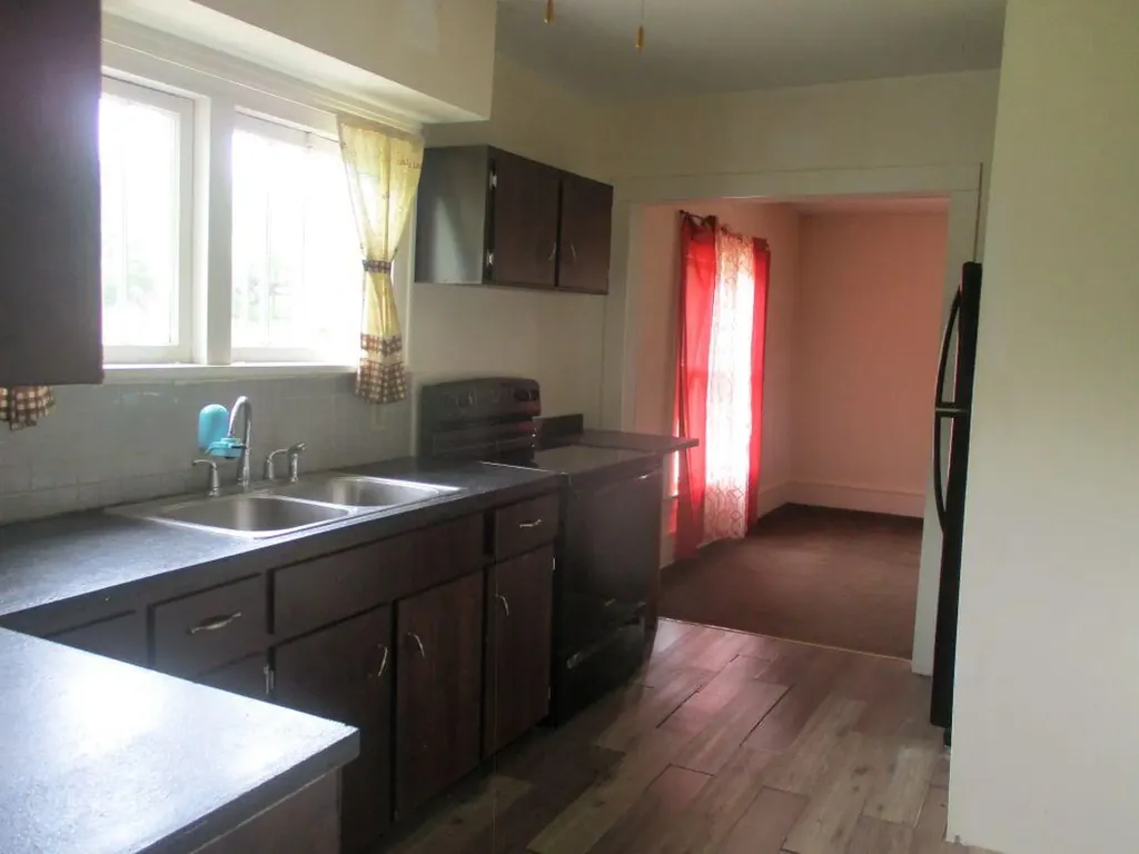 209 Spring Street Three Rivers City MI 49093