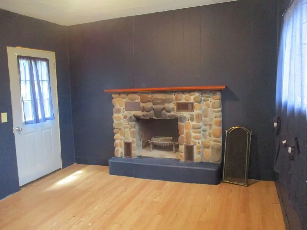 209 Spring Street Three Rivers City MI 49093