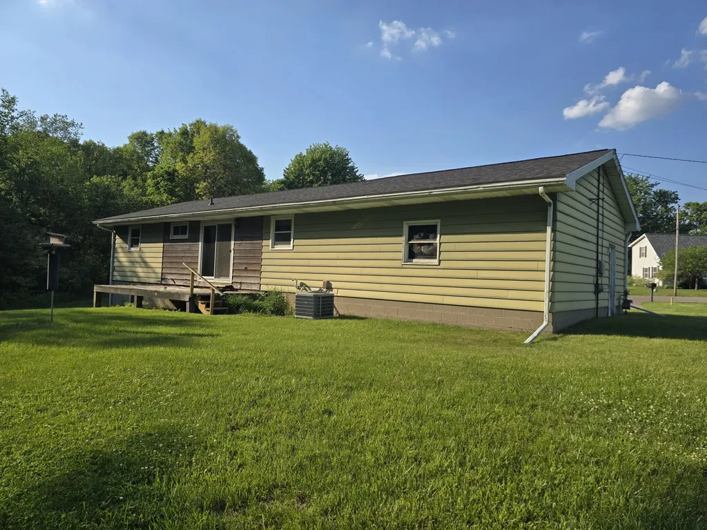 27 Ashley Court Emmett Charter Township MI 49014