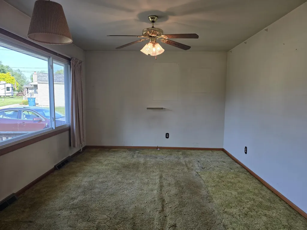27 Ashley Court Emmett Charter Township MI 49014