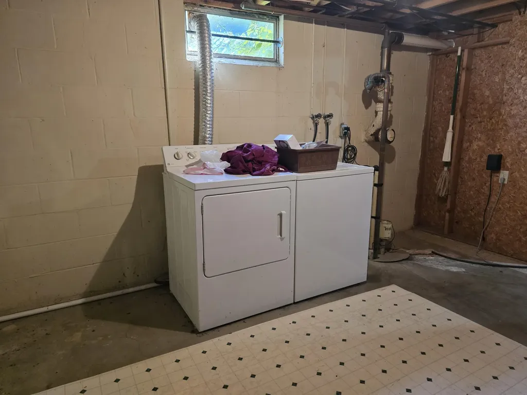 27 Ashley Court Emmett Charter Township MI 49014