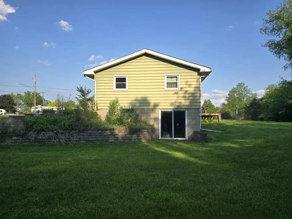 27 Ashley Court Emmett Charter Township MI 49014