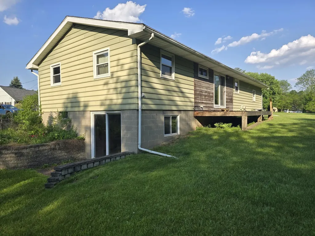 27 Ashley Court Emmett Charter Township MI 49014