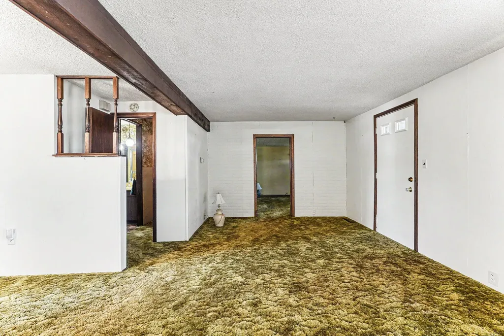 325 W Chicago Road Batavia Township MI 49036