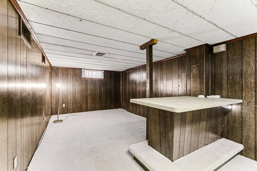 325 W Chicago Road Batavia Township MI 49036