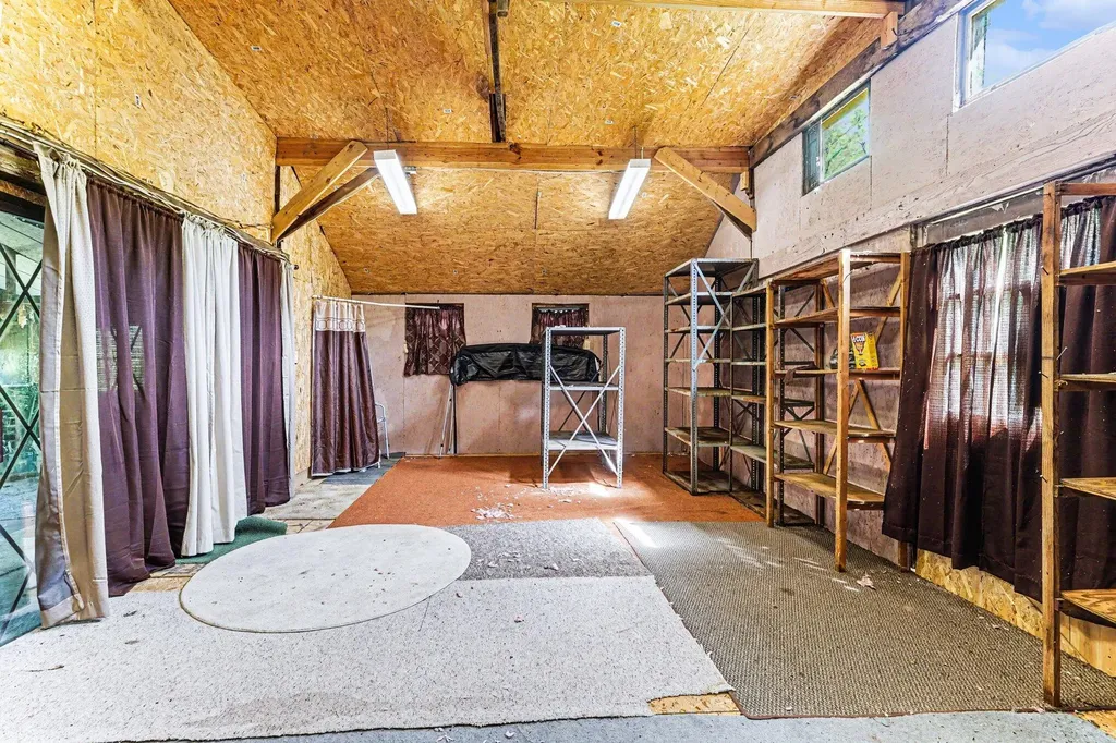 325 W Chicago Road Batavia Township MI 49036