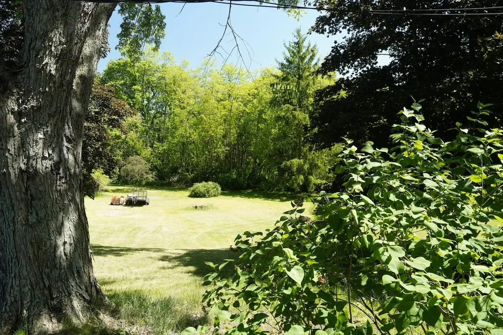325 W Chicago Road Batavia Township MI 49036