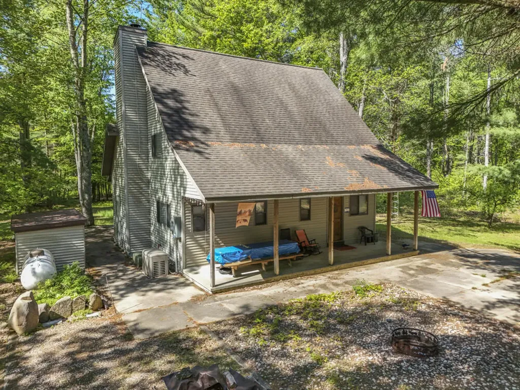 11547 E 1 Mile Road Ellsworth Township MI 49655