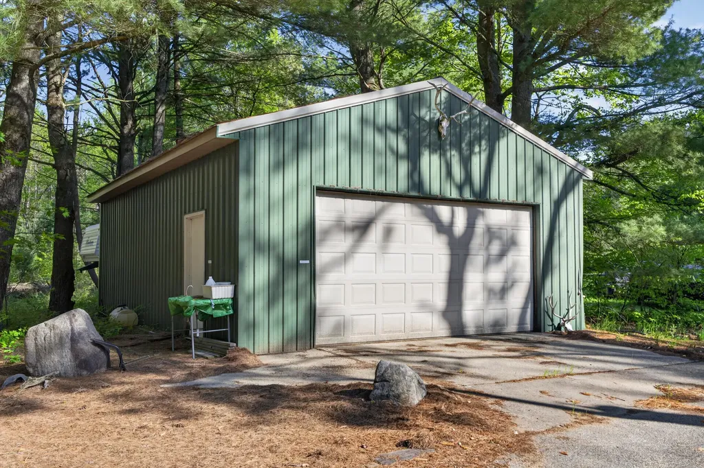 11547 E 1 Mile Road Ellsworth Township MI 49655