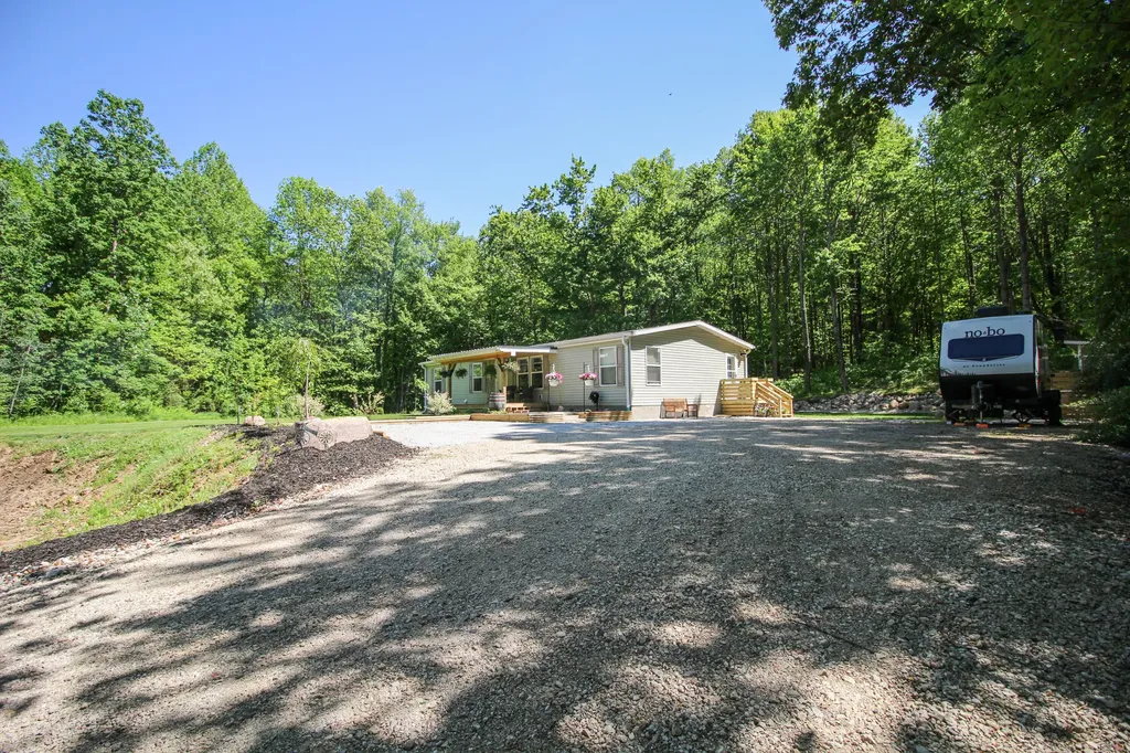 10877 Floating Bridge Road Flowerfield Township MI 49067