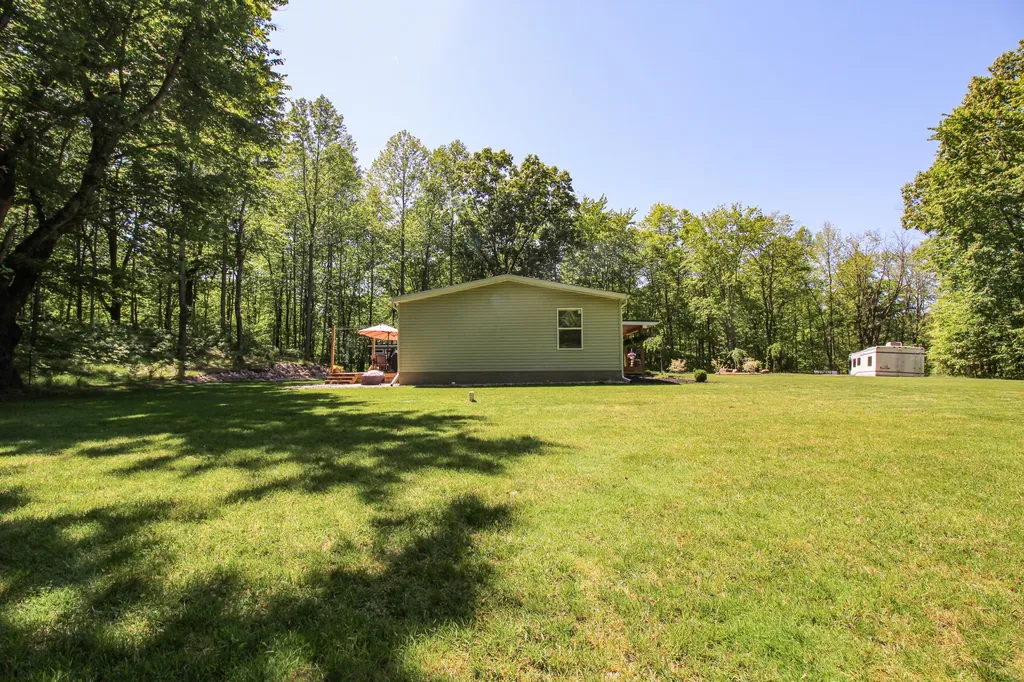 10877 Floating Bridge Road Flowerfield Township MI 49067