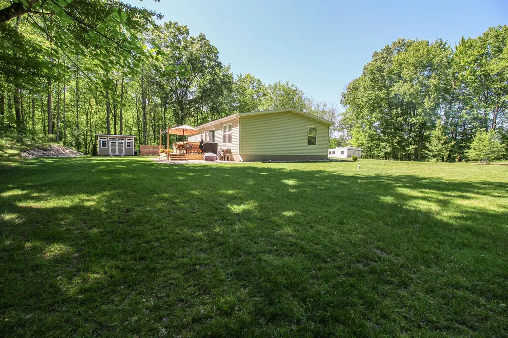 10877 Floating Bridge Road Flowerfield Township MI 49067