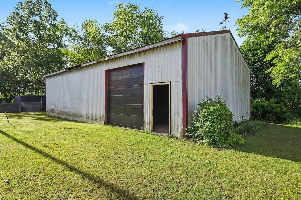 5636 E Uv Avenue Brady Township MI 49097