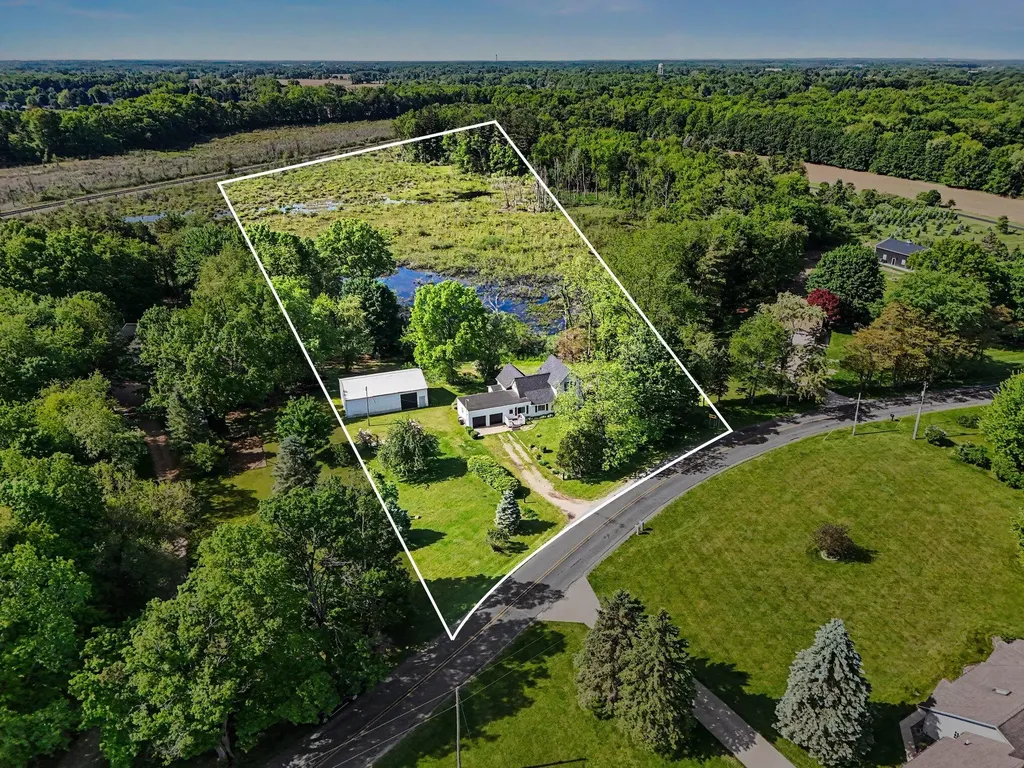 5636 E Uv Avenue Brady Township MI 49097