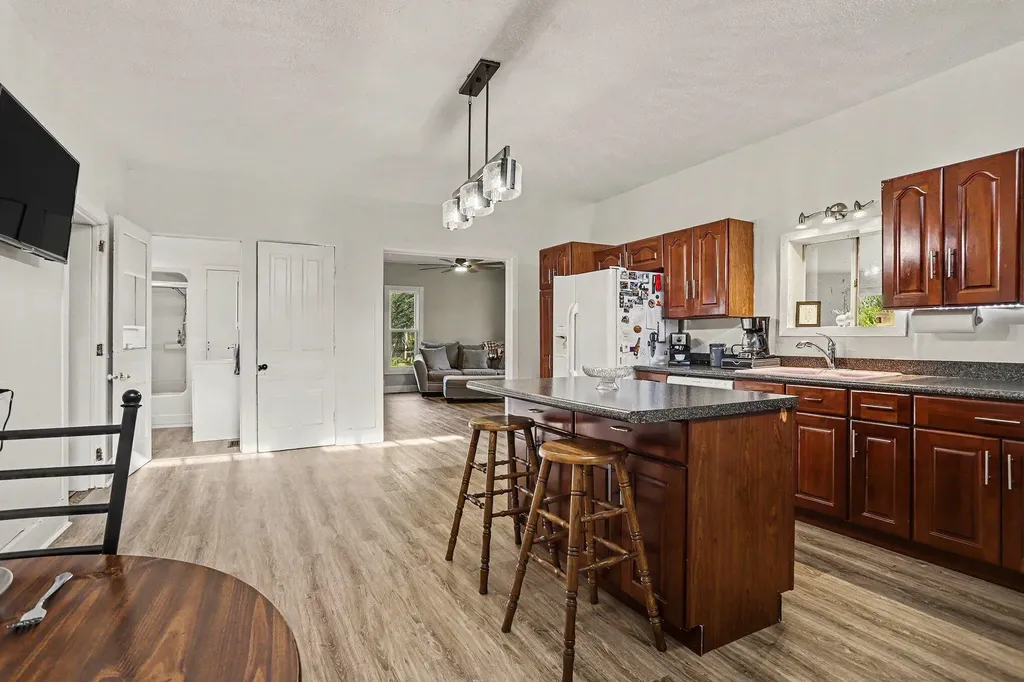 5636 E Uv Avenue Brady Township MI 49097
