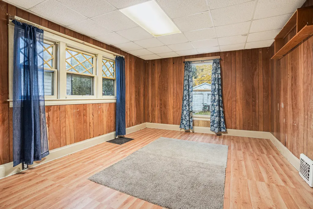 609 Sturgis Street Sturgis City MI 49091
