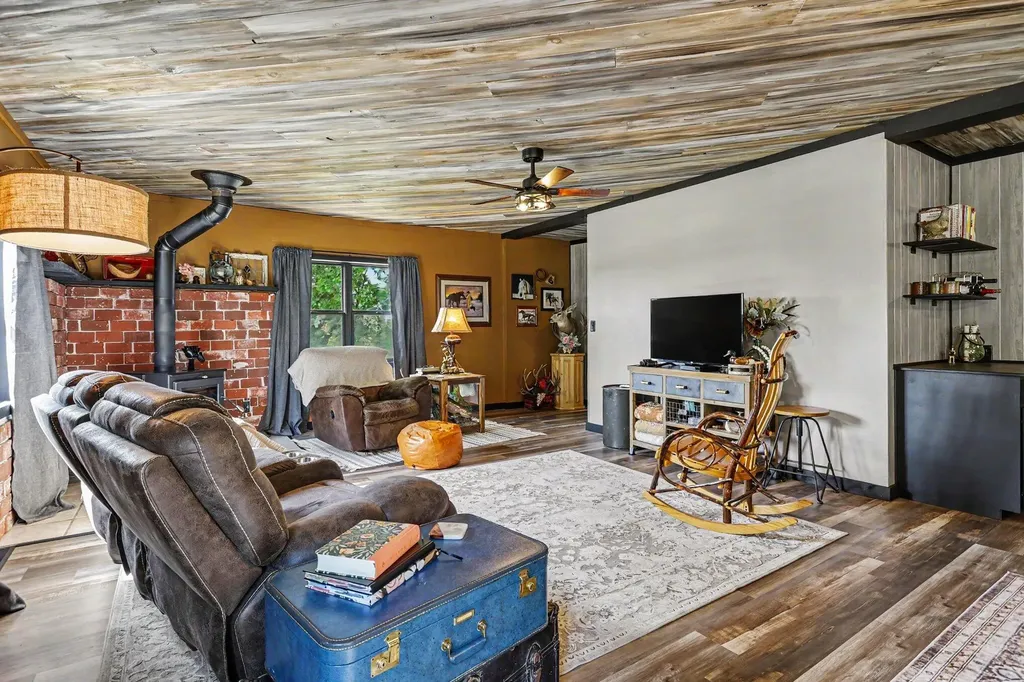 9007 Lake Road Berrien Township MI 49102